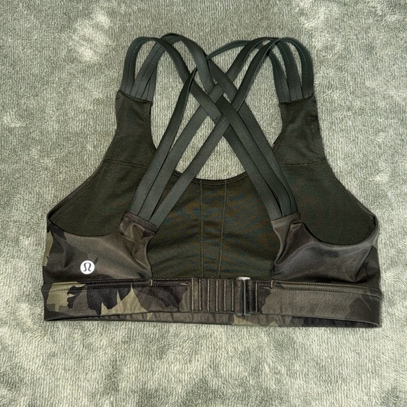 Lululemon Camo Sports Bra - Picture 2 of 4
